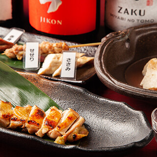 ふっくらジューシーな朝引き“伊達鶏”の備長炭焼は必食の逸品