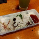 小半 - ハモ湯引き