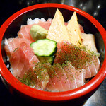 寿司儀 - 寿司儀、ランチサービスの鉄火丼！ドーン！！