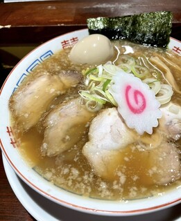 Ooimachi Tachigui Chuukasoba Irikoya - いりこ（淡口）に味玉をトッピング