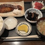 魚真 - 鱒の照り焼き