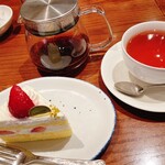 グリルキャピタル東洋亭 - ショートケーキとミルクティー