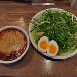 広島風冷しつけ麺・楽 - 