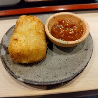 北新地 君しま - カニクリームコロッケ