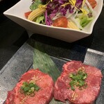 老舗精肉店直送 千種焼肉 飛騨牛の奴隷 - 