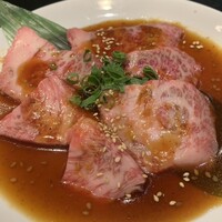 老舗精肉店直送 千種焼肉 飛騨牛の奴隷 千種店 - 