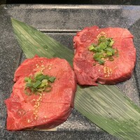 老舗精肉店直送 千種焼肉 飛騨牛の奴隷 千種店 - 