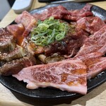 Yakiniku Naruchan - お肉ちょい盛り
