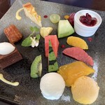 ルヴェール - ◉ デザート
      　デザート盛り合わせ