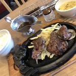 ブロンコビリー - 料理写真: