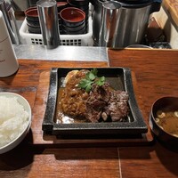 鉄板ダイニング 哲 -  鉄板ダイニング 哲 -