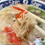 Hakata Ramen Shin Shin - 麺