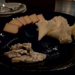 ANNIE HALL BAR - 