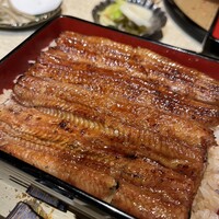 うなぎ 目白ぞろ芽 - 共水うなぎの鰻重