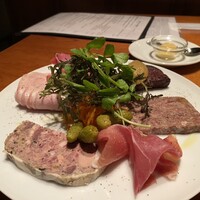 ビストロ ヴィヴィエンヌ - 