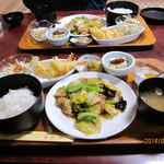 黄鶴樓 - ランチ\750(税込)