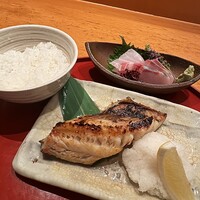 伊豆の旬 やんも 南青山店 - 