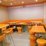 ハッピーケイチャンホシミッツ - 店内
      ※お店ＨＰから引用。