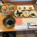 加賀本店 - 海鮮丼