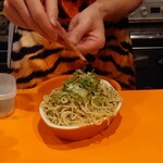 ハッピーケイチャンホシミッツ - かつお節かけて…