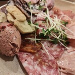 トラットリア クアルト - 