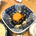 牡蠣と和食。Ikkoku - 岩海苔とクリームチーズのユッケ風