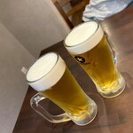 炭火焼肉 にく式 - 生ビール（サッポロ黒ラベル）