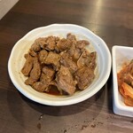 炭火焼肉 にく式 - 「牛煮込み」
