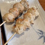 焼き鳥　とり峰 - 塩つくね　ほど良い塩加減で美味しい