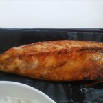 Yokkaichi Himono Shokudou - 半身の鯖にして定食で750円税込