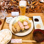 厚切りレアとんかつ やまとん - 