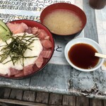 築地 どんぶり市場 - 