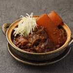 Stewed beef tendon with daikon radish