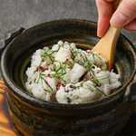 Conger eel rice cooked in clay pot