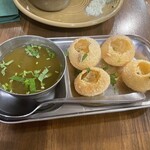 TOKYO BHAVAN - 前菜セットのバニプーリ