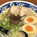 博多らーめん ShinShin - 