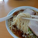 三日月軒 高砂支店 - このモチモチ麺、スープと共に最高です！