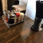 ラーメン厨房 ぽれぽれ - 醤油・お酢・ラー油・七味・胡椒