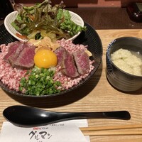 馬刺しと焼き鳥 グルマン三年坂 - 