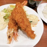 レストラン フライヤ - Bランチ エビフライと白身魚のフライ
