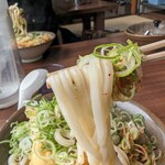 牧のうどん - 麺の硬さはは中麺(普通)でオーダー