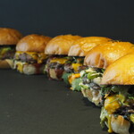 DRAGON BURGER - 料理写真: