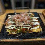 花 - 「いか豚玉」 850円  
                                このクオリティーで具だくさん、、コスパよいb(´∀`๑)