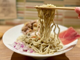 Niboshi Noodles Nibo Nibo Cino - 肉にぼにぼなーら