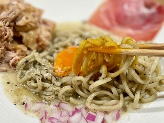 Niboshi Noodles Nibo Nibo Cino - 肉にぼにぼなーら