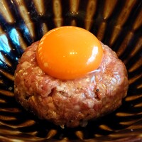 焼肉うしごろ 銀座並木通り店 - うしごろユッケ