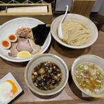 Homemade Ramen 麦苗室町 - 