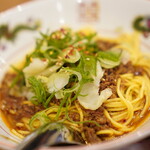 ひろしまギョウザ produced by 餃子家 龍 - 