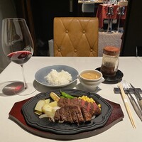 神戸牛炉釜炭焼ステーキ IDEA 銀座 - 