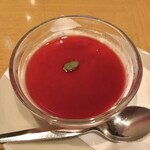 水刺齋 - 食べログクーポン提示でもらえる木苺杏仁豆腐